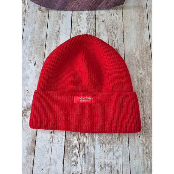 Calvin Klein Red knit Beanie - Picture 1 of 7